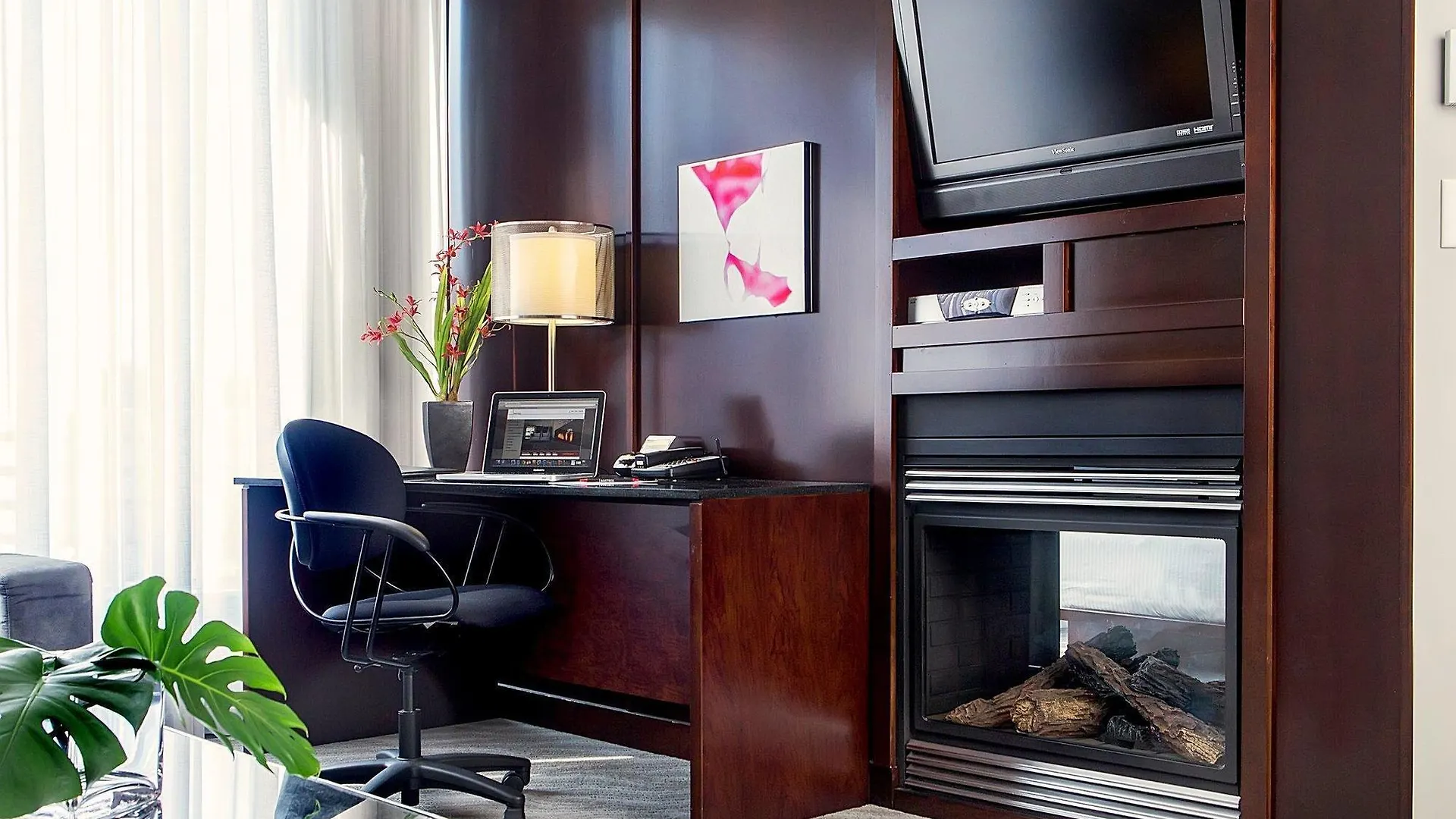 ****  Matrix Hotel Edmonton Kanada