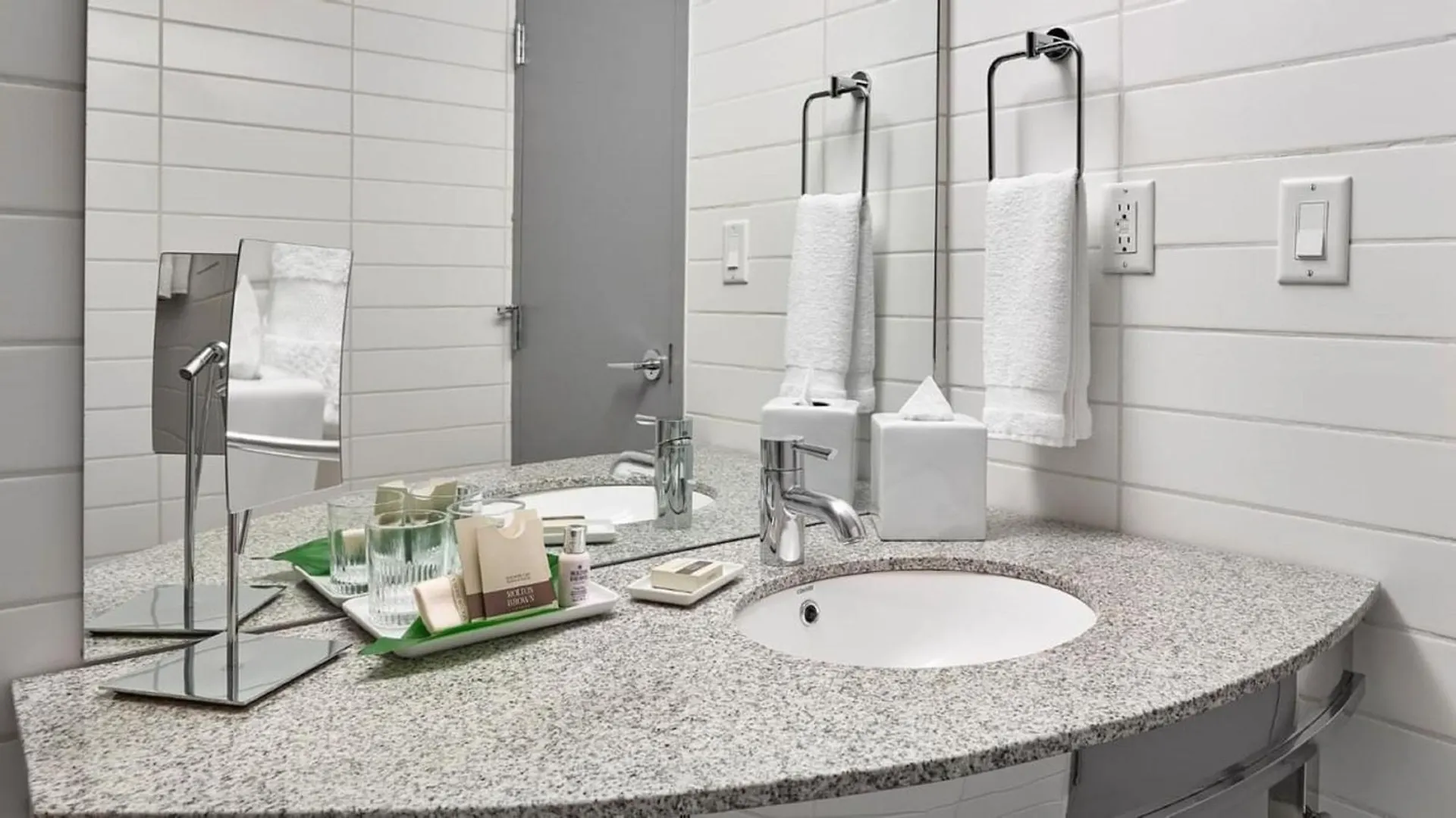 Matrix Hotel Edmonton
